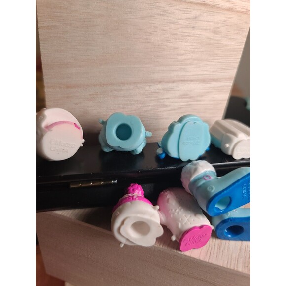 Shopkins Snowmobile Frosty Fashion 8 Pc Season 5 Moose Toys - Picture 4 of 5